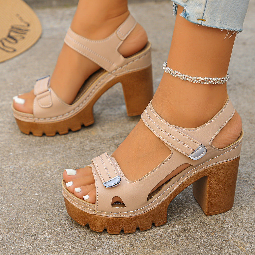 Velora | Sandalias con Costura Detallada