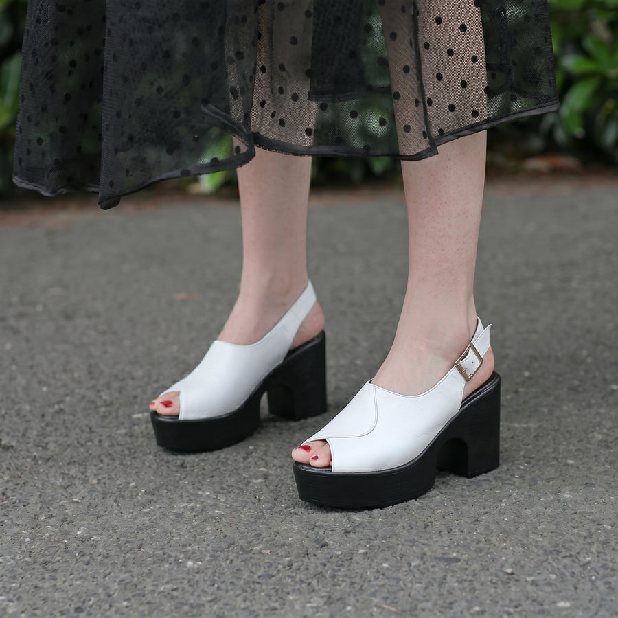Alessandra | Sofisticadas sandalias de plataforma