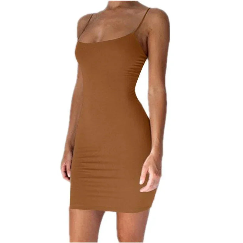 Minivestido ajustado con tirantes