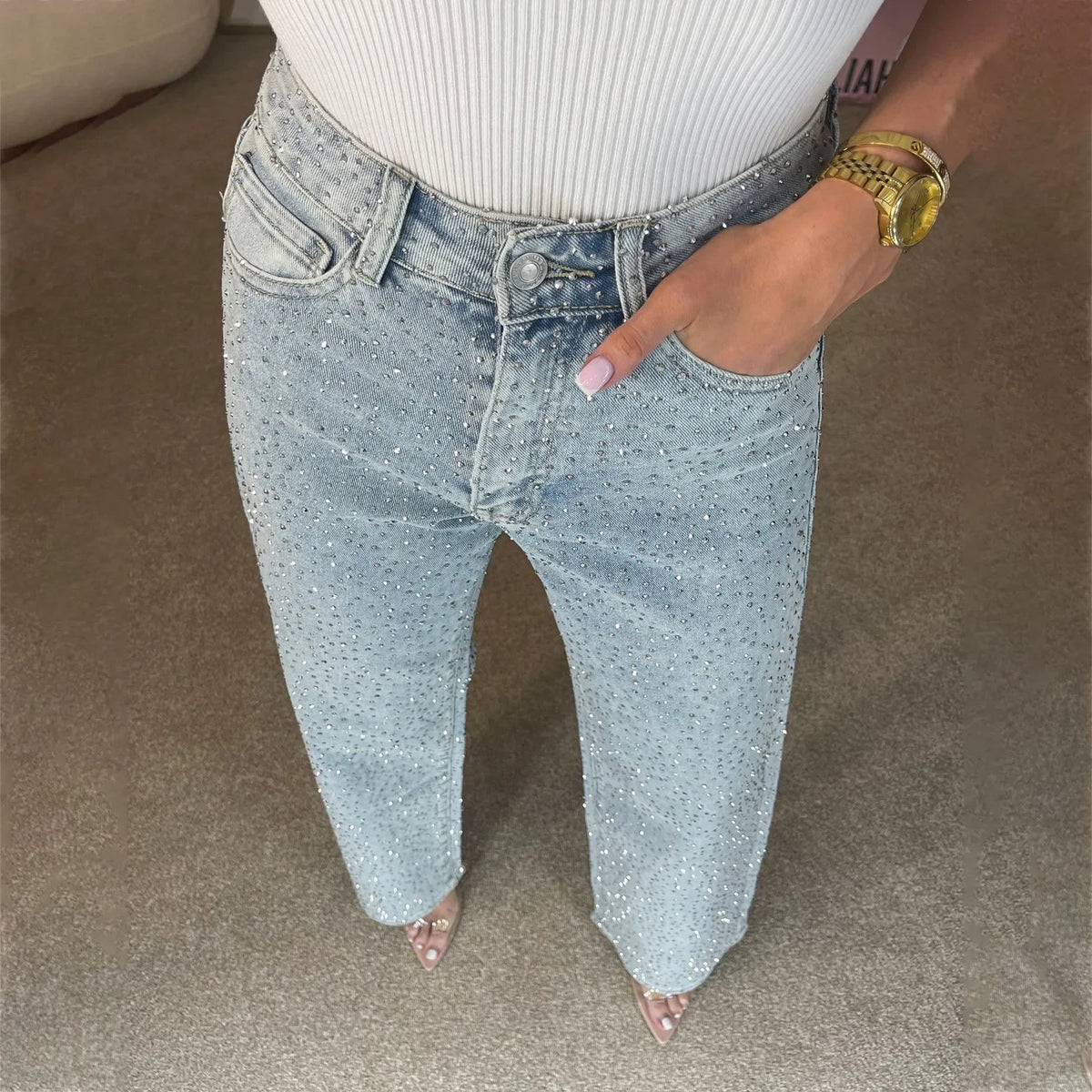 Pantalones vaqueros de cintura alta con diamantes