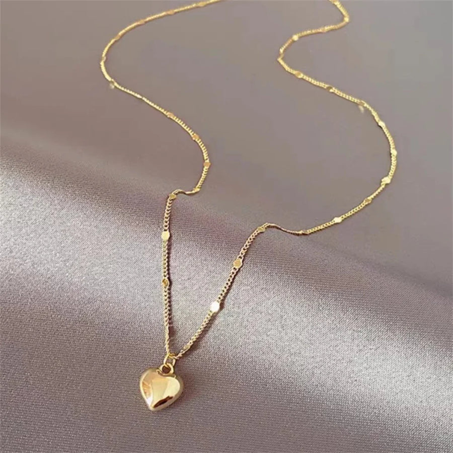Collar de cadena de clavícula con un corazon