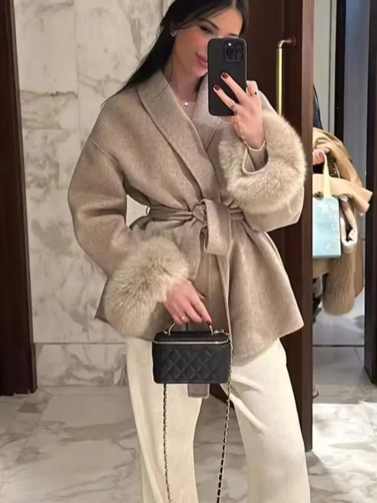 Chaqueta con cinturon