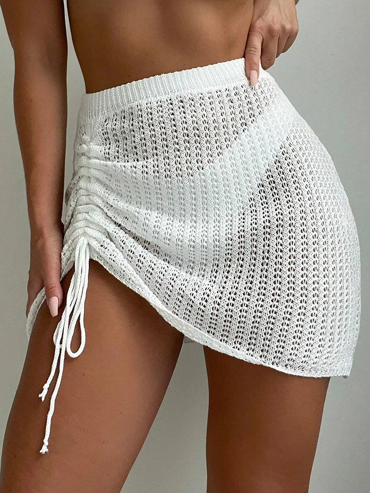 Falda corta elegante y a la moda para fiestas