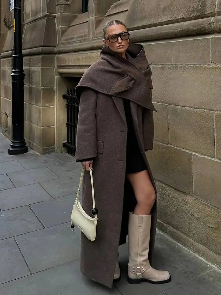 Abrigo Elegante para Mujer con Hombreras