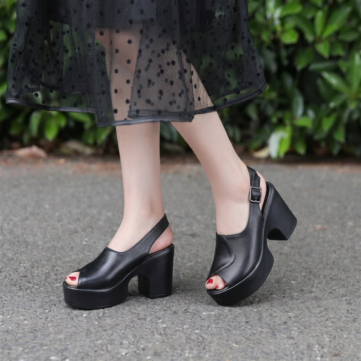 Alessandra | Sofisticadas sandalias de plataforma