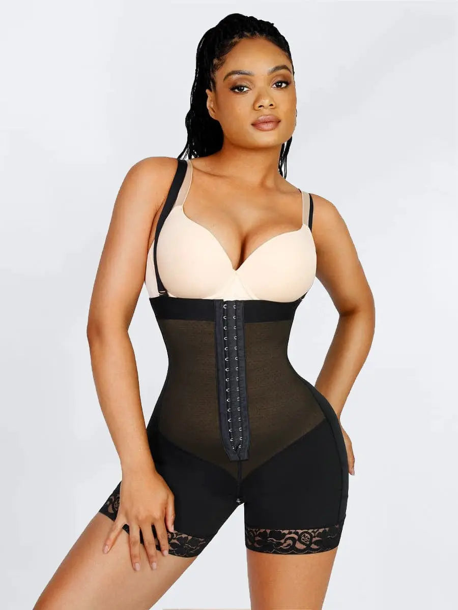 Souka® – Body shorty envolvente de encaje | Sujeción firme y curva natural